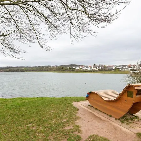 Vakantiehuis Schoenes Am Twistesee *