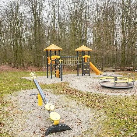 Vakantiehuis Schoenes Am Twistesee *